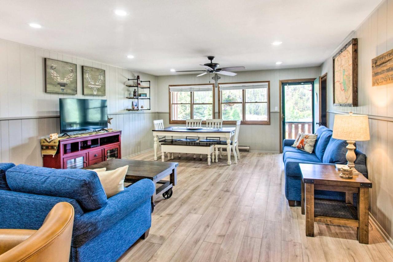 Main St Red River Ski Condo With Mountain View! Esterno foto