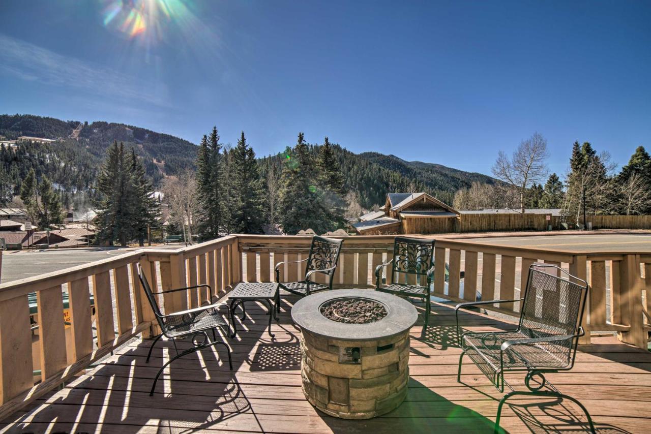 Main St Red River Ski Condo With Mountain View! Esterno foto